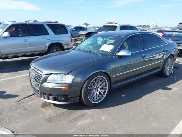 2007 AUDI S8 WAUPN44EX7N020652 Photo 1