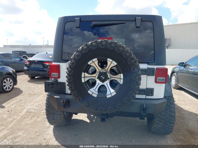 2011 Jeep Wrangler Unlimited Rubicon მანქანა იყიდება აუქციონზე, vin: 1J4BA6H10BL536027, აუქციონის ნომერი: 43282099