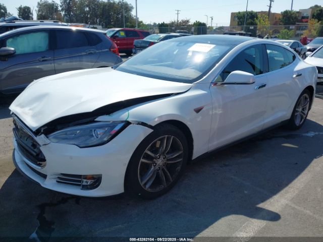 2014 TESLA MODEL S 5YJSA1H19EFP55522 Photo 1