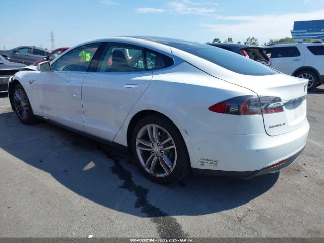 2014 TESLA MODEL S 5YJSA1H19EFP55522 Photo 2