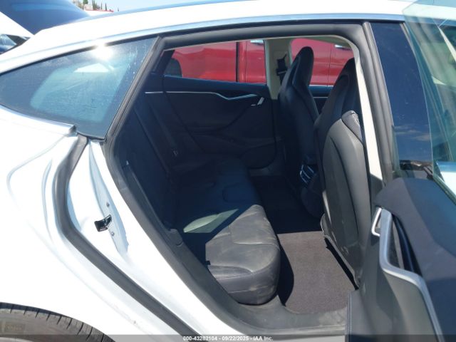 2014 TESLA MODEL S 5YJSA1H19EFP55522 Photo 7