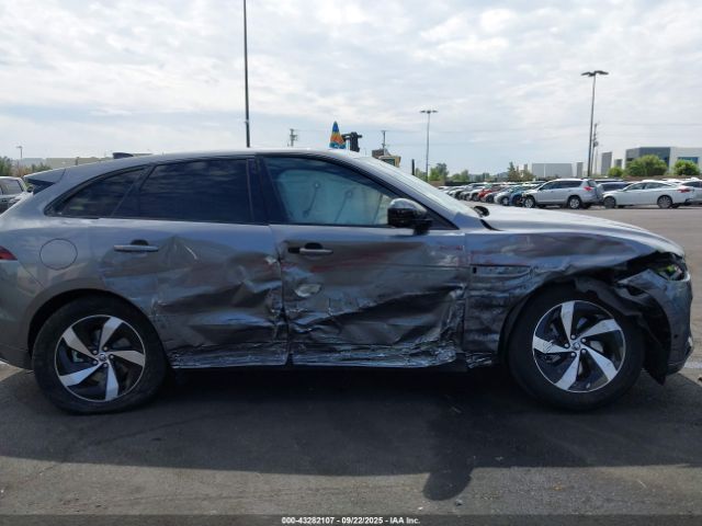 2024 JAGUAR F-PACE SADCT2EX9RA736663 Photo 5