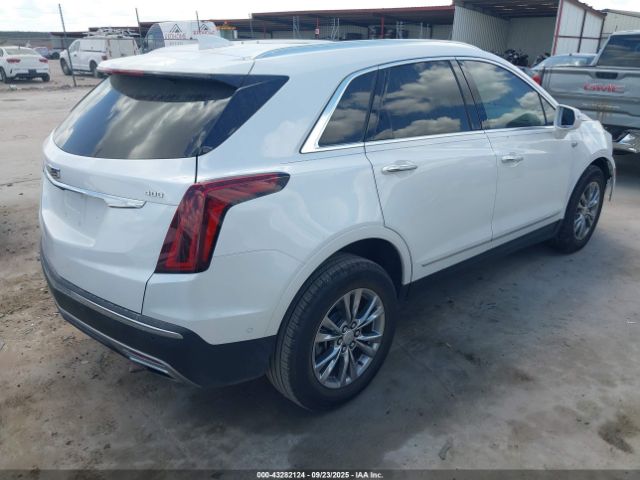 2020 CADILLAC XT5 1GYKNCRS4LZ236533 Photo 3
