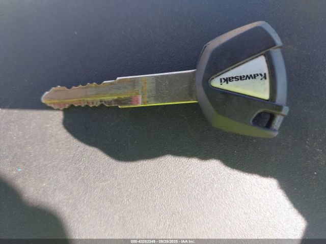 2022 KAWASAKI EX650 ML5EXEN19NDA63871 Photo 10