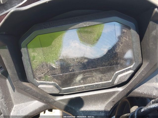 2022 KAWASAKI EX650 ML5EXEN19NDA63871 Photo 6