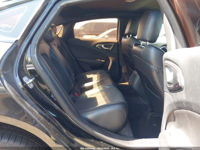 Chrysler 2015 2015 1C3CCCBG7FN731248 Image 8