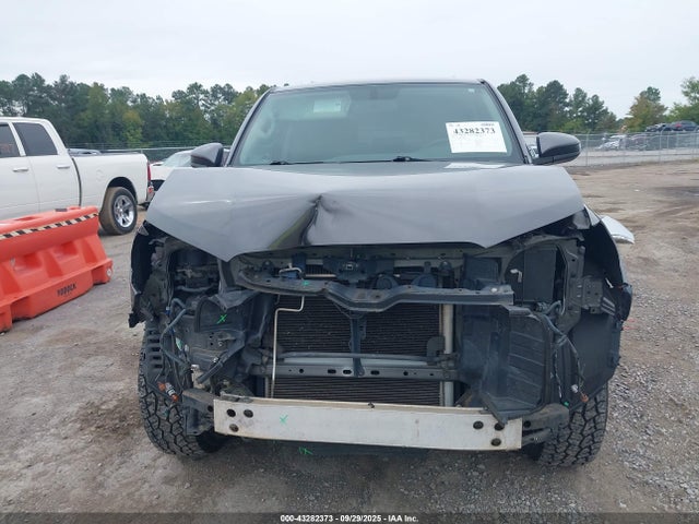 JTEBU5JR2G5324406 Toyota 4RUNNER SR5