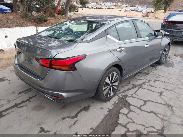 1N4BL4DV3KC121898 Nissan 2019