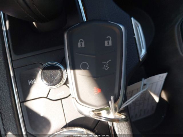 2019 CADILLAC XT4 1GYFZFR47KF180306 Photo 10