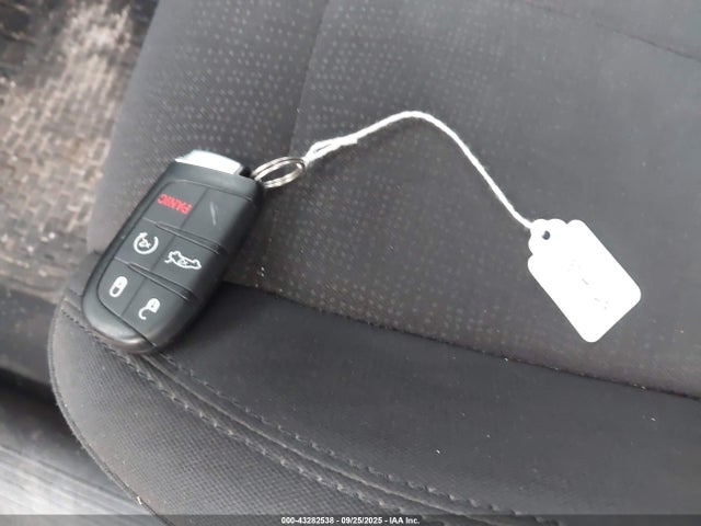 Chrysler 200 2015 1C3CCCAB6FN641403 Image 11