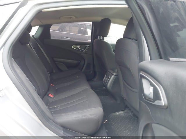 Chrysler 200 2015 1C3CCCAB6FN641403 Image 8