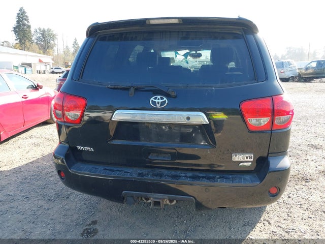 Продажа на аукционе авто 2010 Toyota Sequoia Platinum 5.7l V8, vin: 5TDDW5G18AS028476, номер лота: 43282539