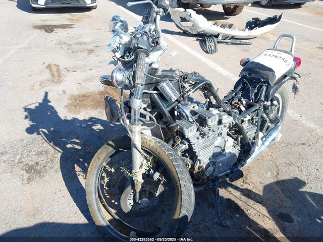 Продажа на аукционе авто 1985 Yamaha Xj700, vin: JYA1FG00XFA005443, номер лота: 43282562