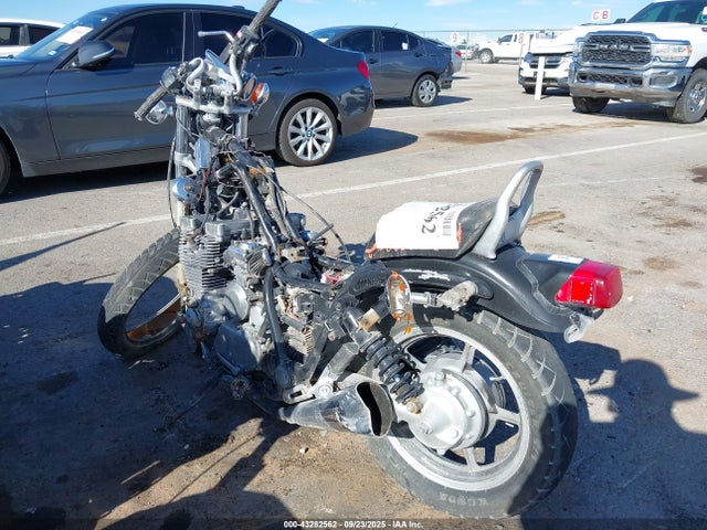 Продажа на аукционе авто 1985 Yamaha Xj700, vin: JYA1FG00XFA005443, номер лота: 43282562
