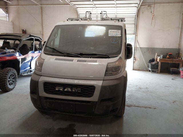 43282666 :رقم المزاد ، 3C6TRVAG5LE127258 vin ، 2020 Ram Promaster 1500 Low Roof 136 Wb مزاد بيع