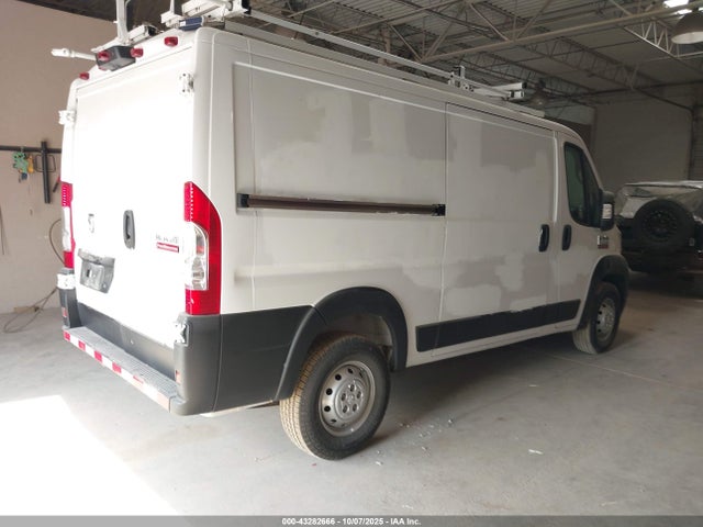 43282666 :رقم المزاد ، 3C6TRVAG5LE127258 vin ، 2020 Ram Promaster 1500 Low Roof 136 Wb مزاد بيع
