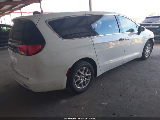 2024 CHRYSLER VOYAGER 2C4RC1CGXRR195153 Photo 3