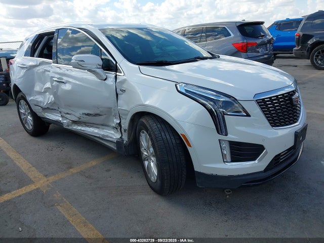2022 CADILLAC XT5 1GYKNAR49NZ136789 Photo 0