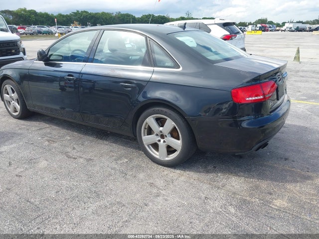 2011 AUDI A4 WAUFFAFL8BN006101 Photo 2