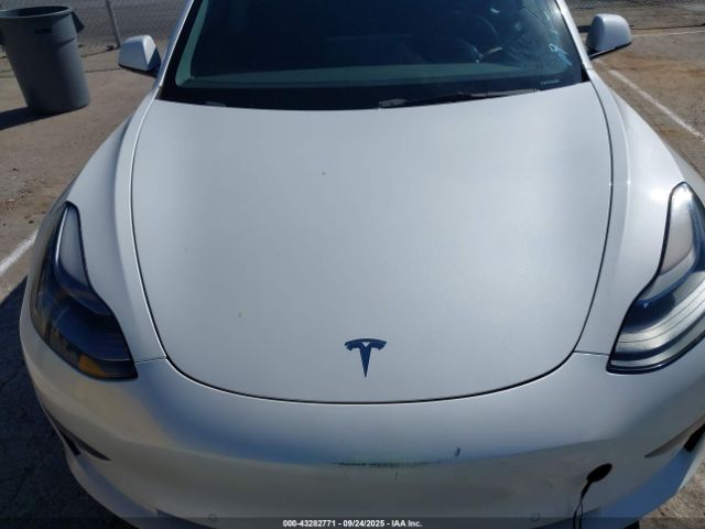 2022 TESLA MODEL 3 5YJ3E1EB4NF255578 Photo 9