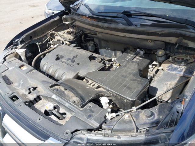 2017 MITSUBISHI OUTLANDER JA4AD3A31HZ058185 Photo 9