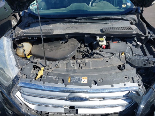 Ford 2017 2017 1FMCU9J99HUE62219 Image 10