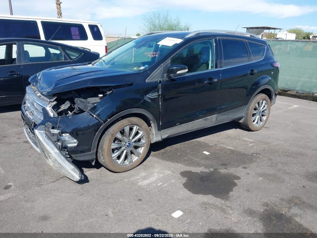 Ford 2017 2017 1FMCU9J99HUE62219 Image 2