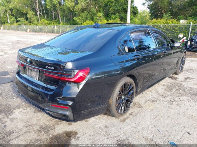 2022 BMW 740 WBA7T2C08NCH17992 Photo 3