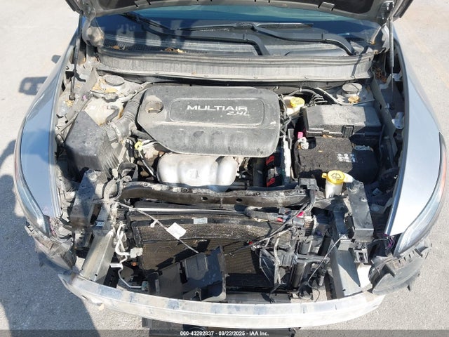 Продажа на аукционе авто 2016 Jeep Cherokee Latitude, vin: 1C4PJMCB2GW204001, номер лота: 43282837