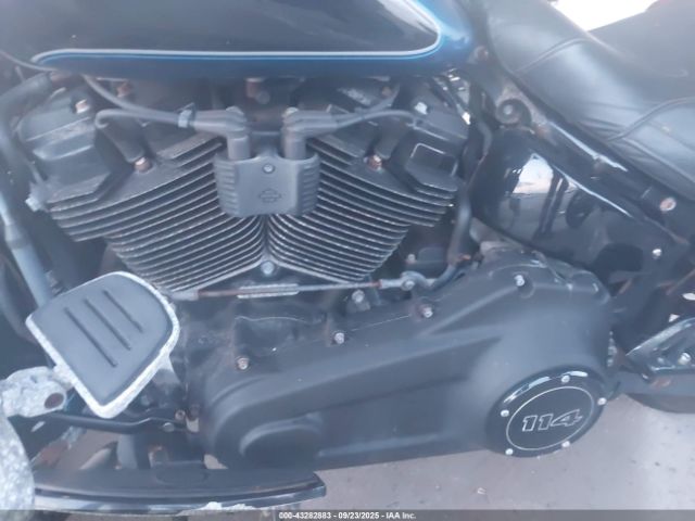 2022 HARLEY-DAVIDSON FLHCS 1HD1YBK11NB018628 Photo 8