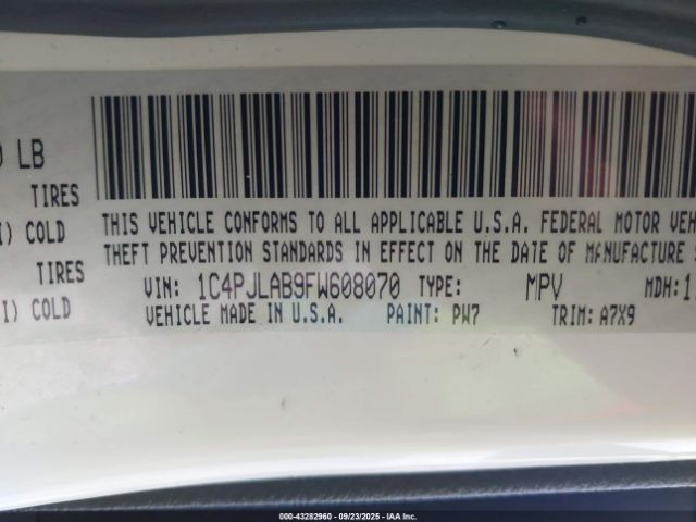 2015 JEEP CHEROKEE 1C4PJLAB9FW608070 Photo 8