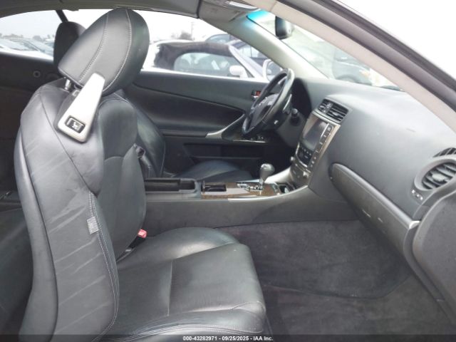 2014 LEXUS IS 250C JTHFF2C2XE2531704 Photo 4