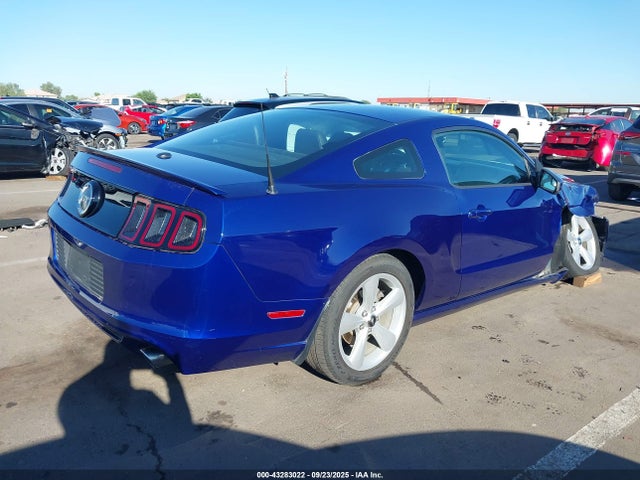 Ford Mustang 2014 1ZVBP8CF5E5200527 Image 4