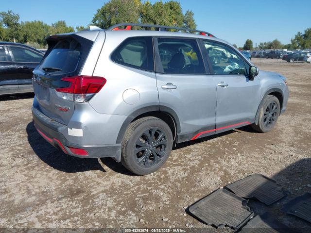 2021 SUBARU FORESTER JF2SKARC3MH545009 Photo 3