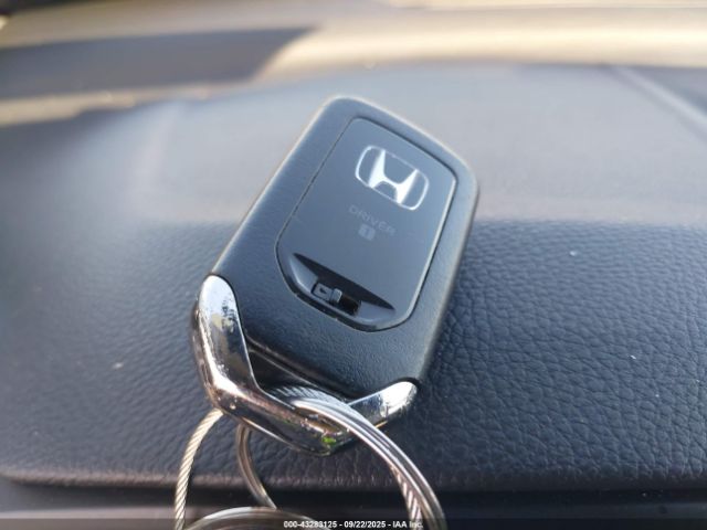 2019 HONDA CR-V 5J6RW1H8XKA035593 Photo 10