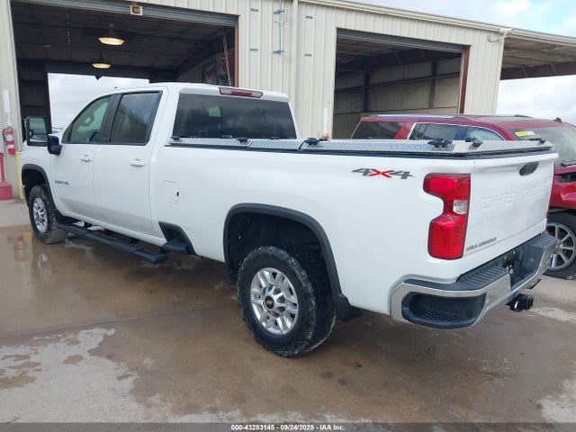 Chevrolet l8t 2021 1GC1YNE74MF225167 Image 3