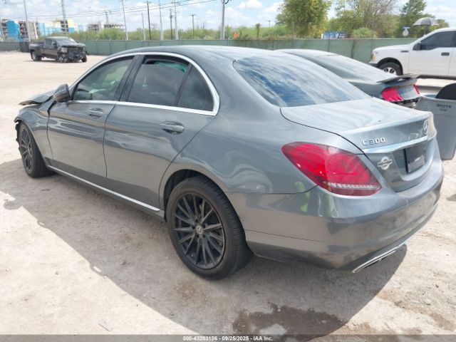 2019 MERCEDES-BENZ C 300 55SWF8DB2KU316568 Photo 2