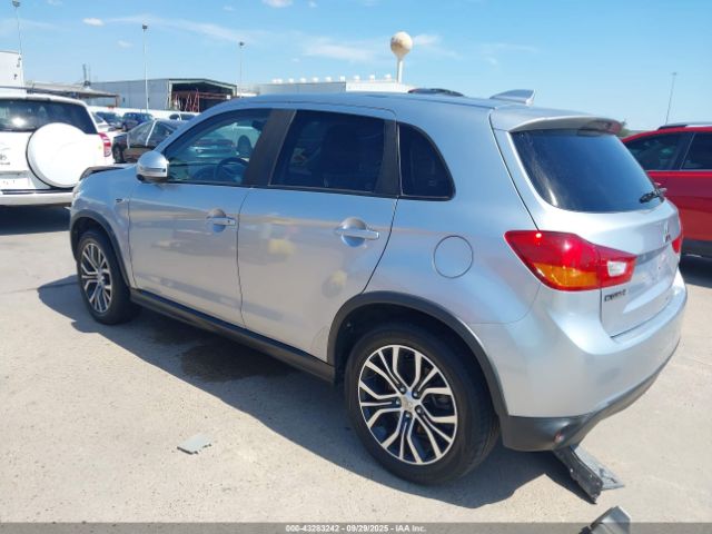2017 MITSUBISHI OUTLANDER SPORT JA4AP3AU4HZ061792 Photo 2