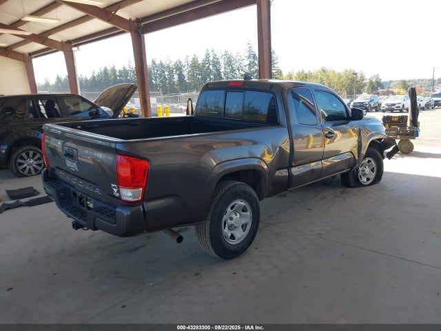 5TFRX5GN8HX078725 Toyota 2tr-fe