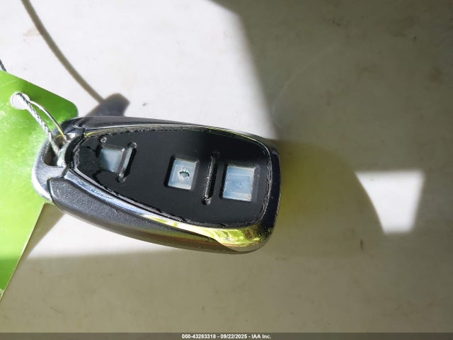 1GNERFKW2JJ213227 Chevrolet Traverse Ls