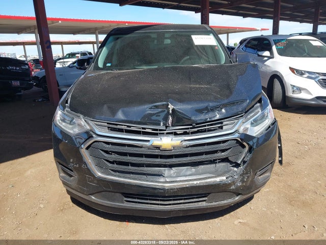 1GNERFKW2JJ213227 Chevrolet Traverse Ls