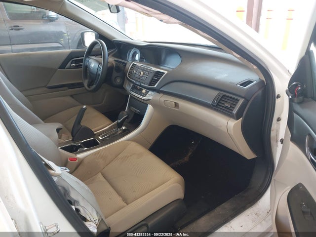 Honda k24w1 2014 1HGCR2F36EA208547 Image 5