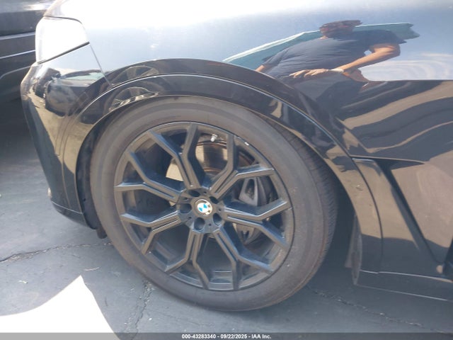 BMW X7 2019 5UXCW2C59KL080865 Image 11