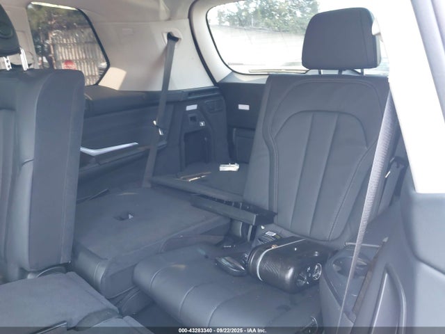 BMW X7 2019 5UXCW2C59KL080865 Image 21