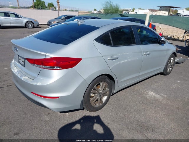 5NPD84LF6JH284532 Hyundai mpi nu