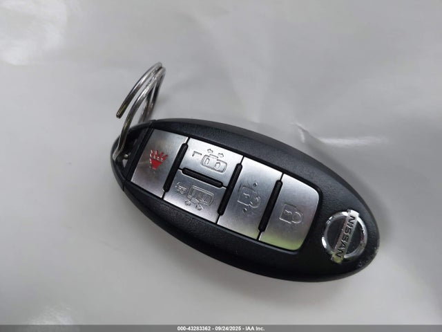 Nissan Quest 2014 JN8AE2KP4E9102579 Image 11