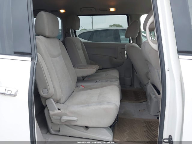 Nissan Quest 2014 JN8AE2KP4E9102579 Image 8