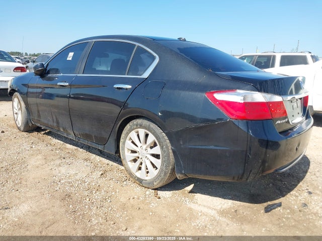 Honda k24w1 2015 1HGCR2F83FA161166 Image 3