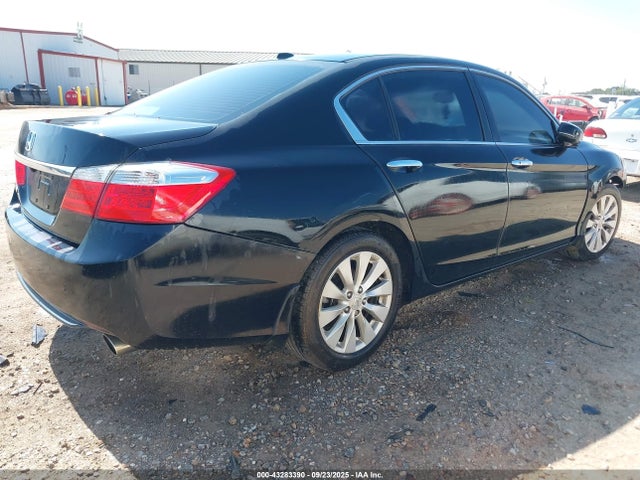 Honda k24w1 2015 1HGCR2F83FA161166 Image 4