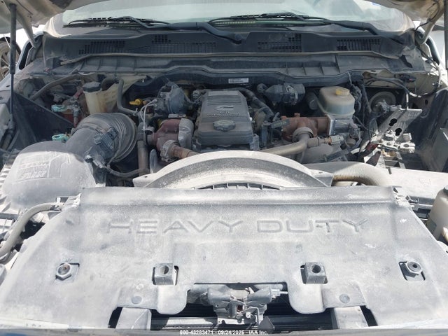 3C6UR5HL4JG261011 RAM 2500